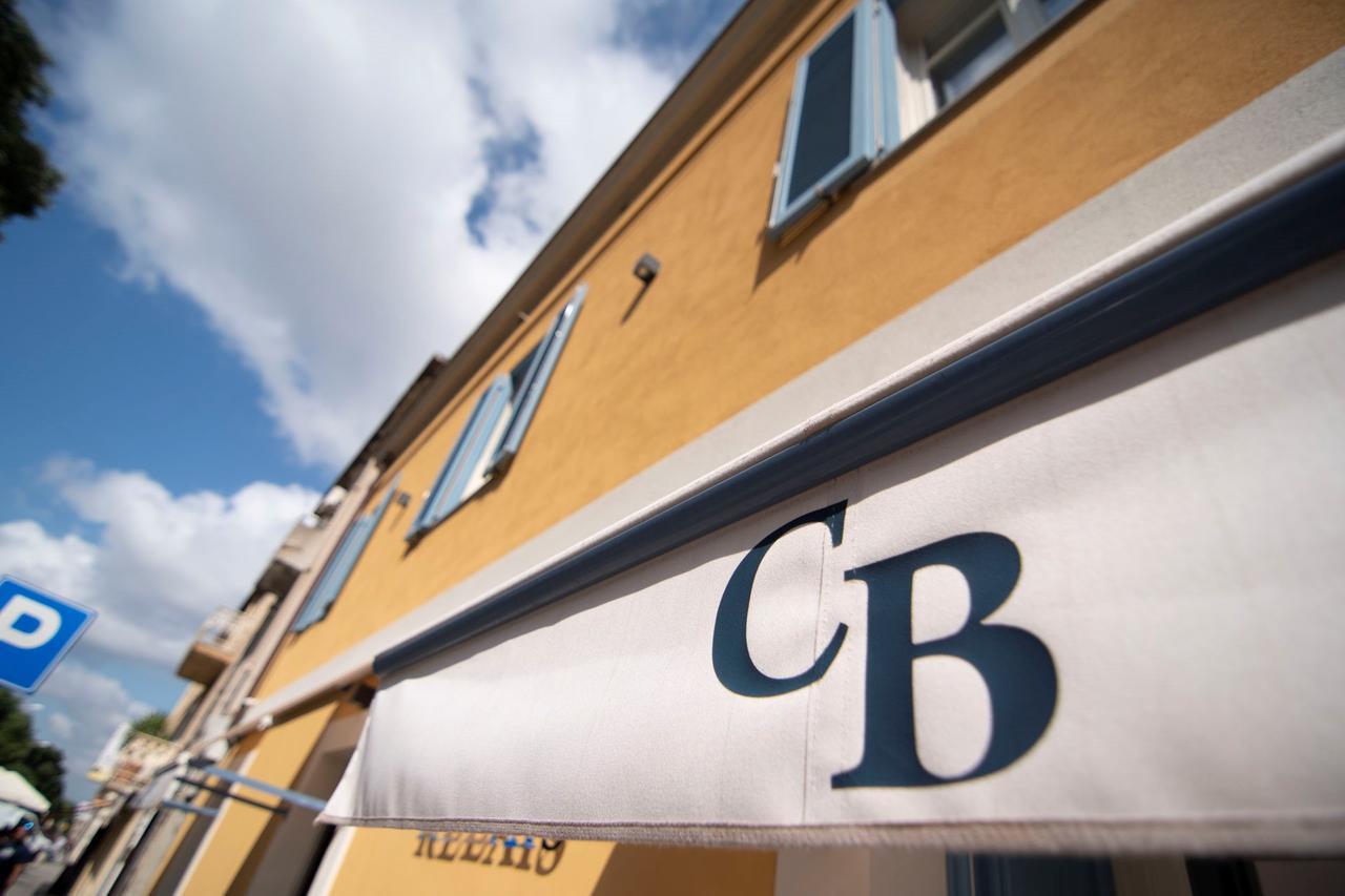 Cafe Bleu Relais Hotel Sassari Exterior foto